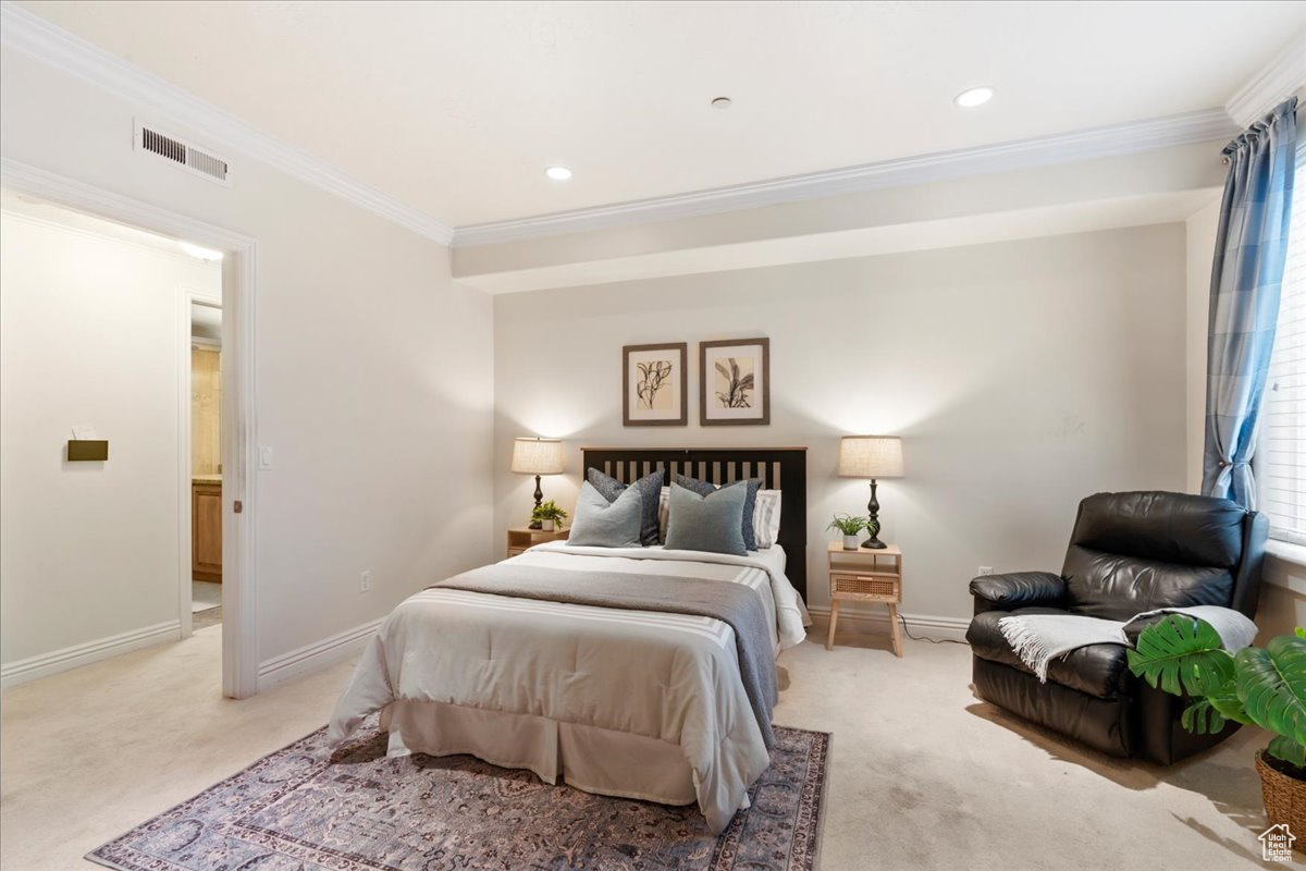 COUNTRY CLUB RIDGE CONDOMINIUMS - Residential