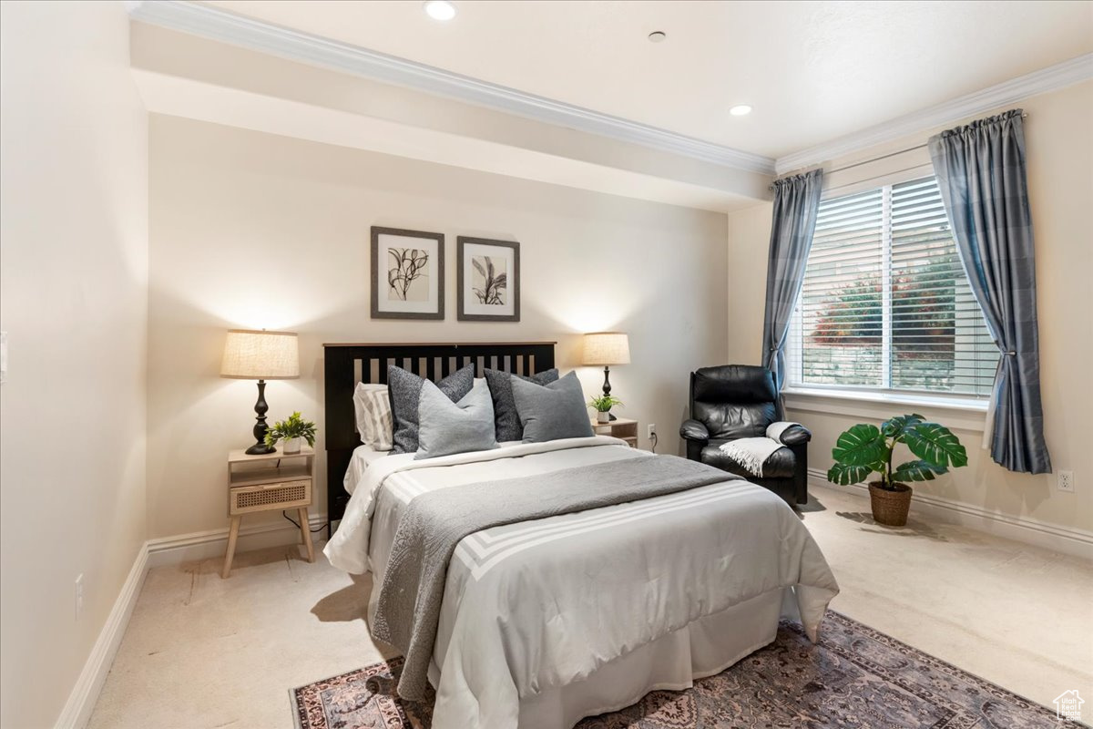 COUNTRY CLUB RIDGE CONDOMINIUMS - Residential