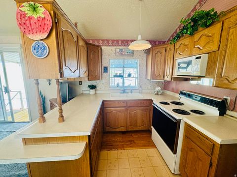 Tiny photo for 1160 E TELEGRAPH St #186, Washington, UT 84780 (MLS # 2150606)