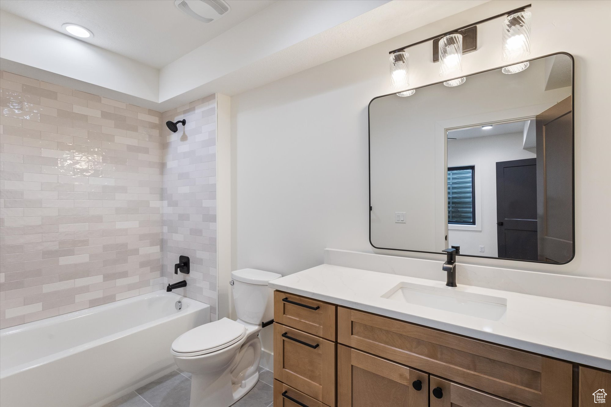 BROOKSIDE - Residential