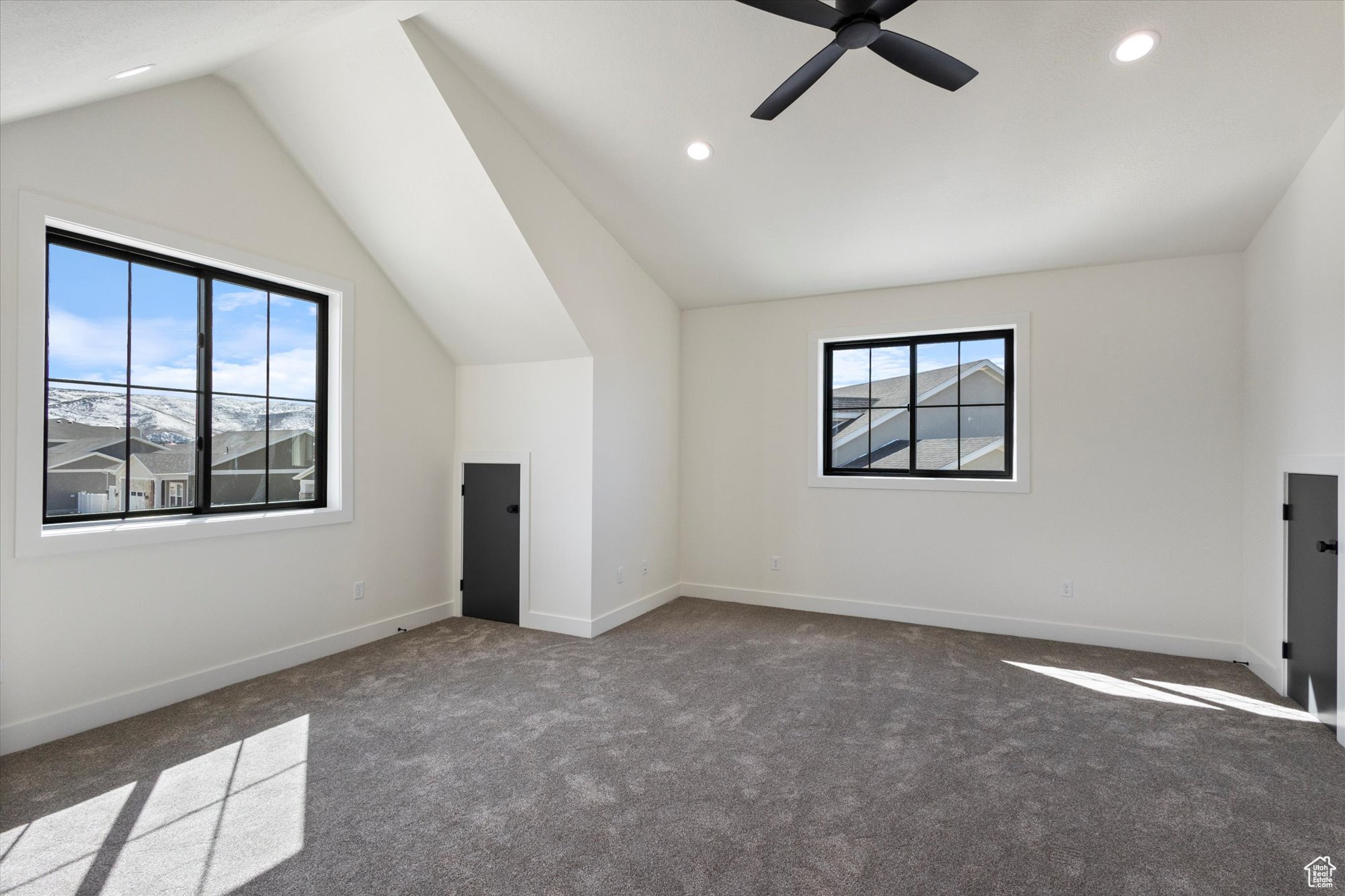 BROOKSIDE - Residential