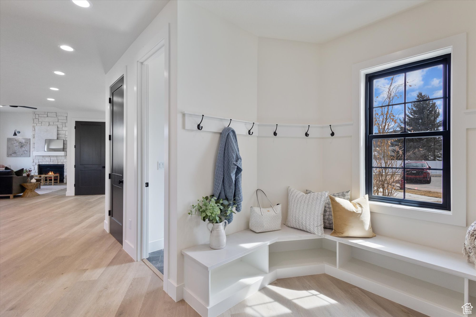 BROOKSIDE - Residential