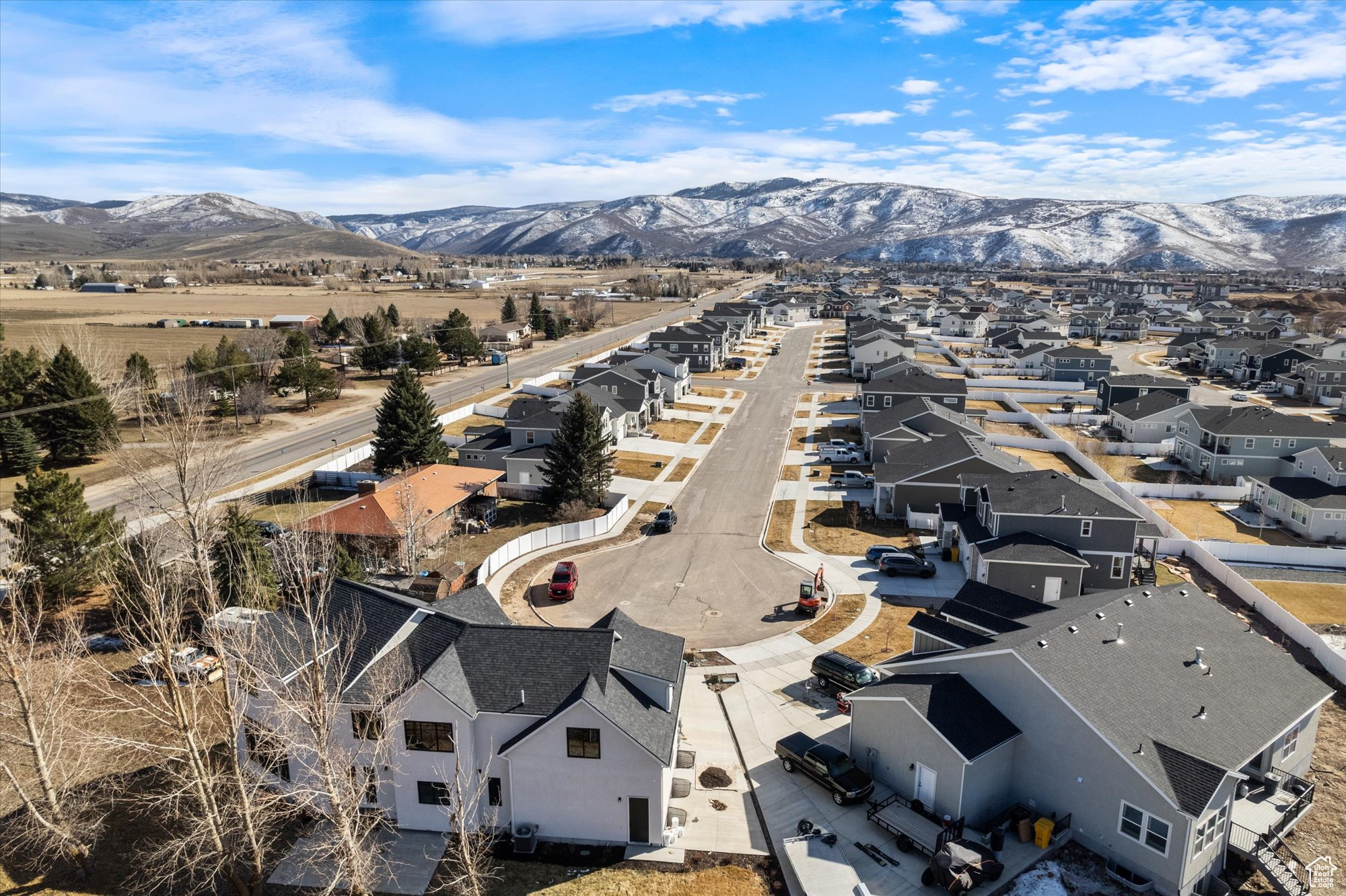 BROOKSIDE - Residential