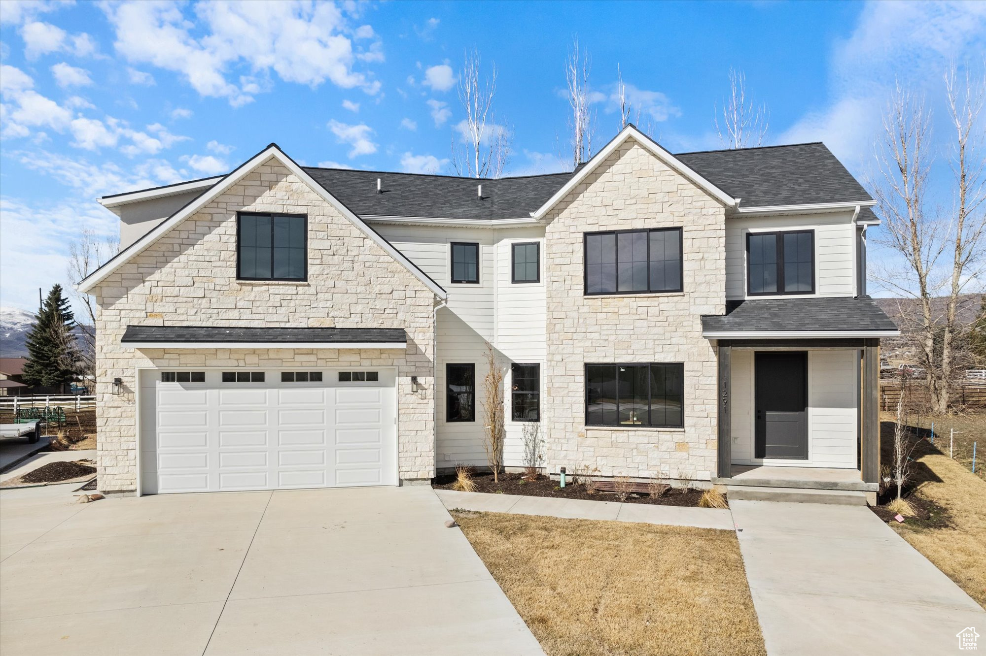 BROOKSIDE - Residential