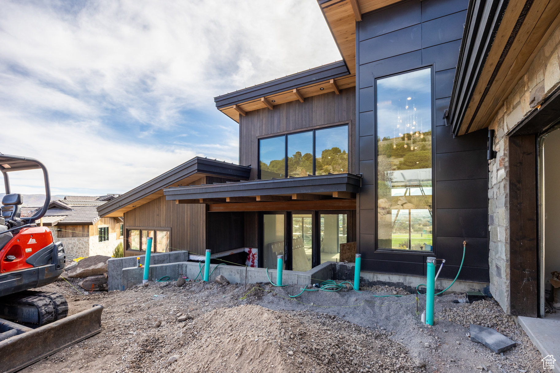 RED LEDGES - Residential