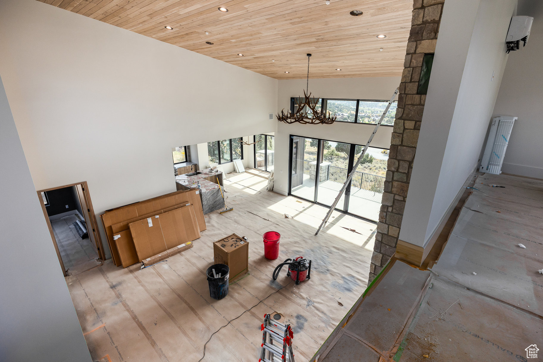 RED LEDGES - Residential