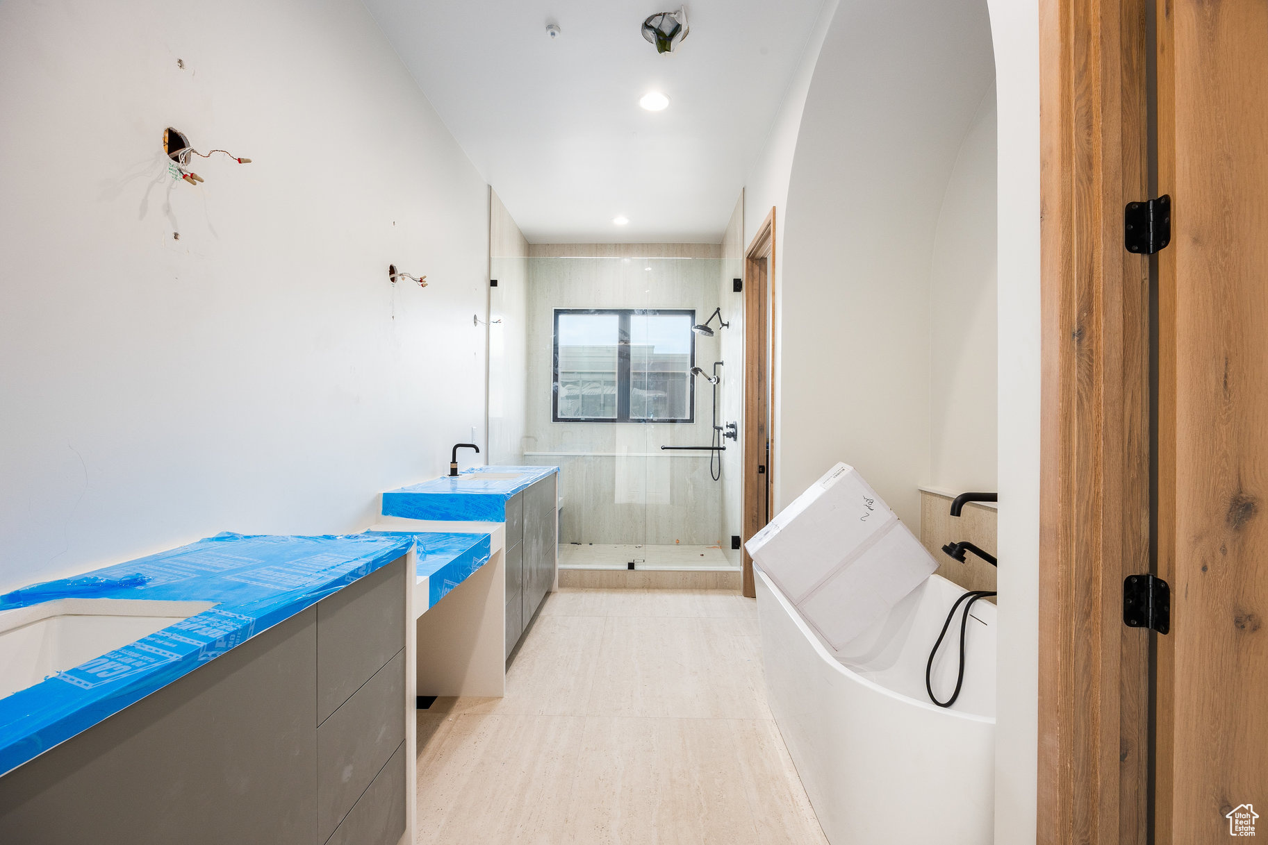 RED LEDGES - Residential