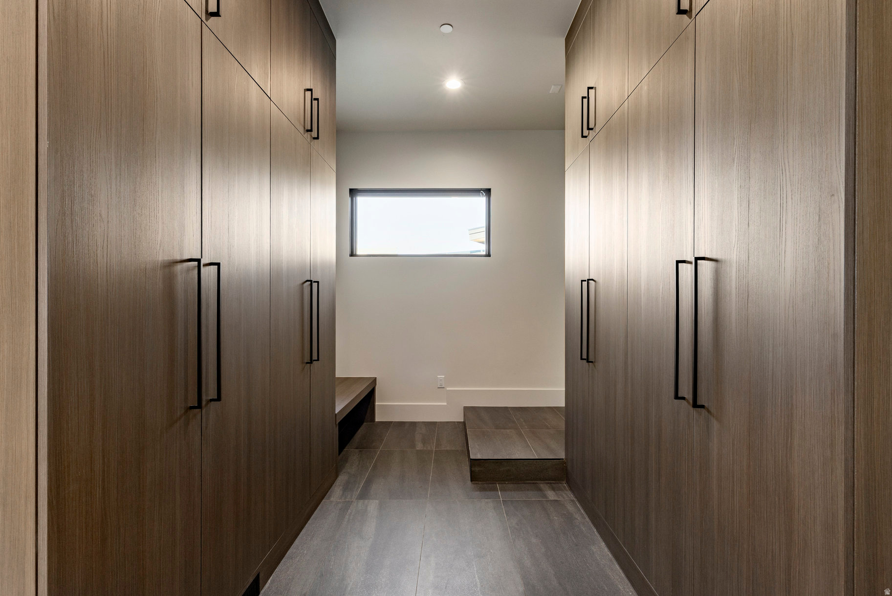 RED LEDGES - Residential