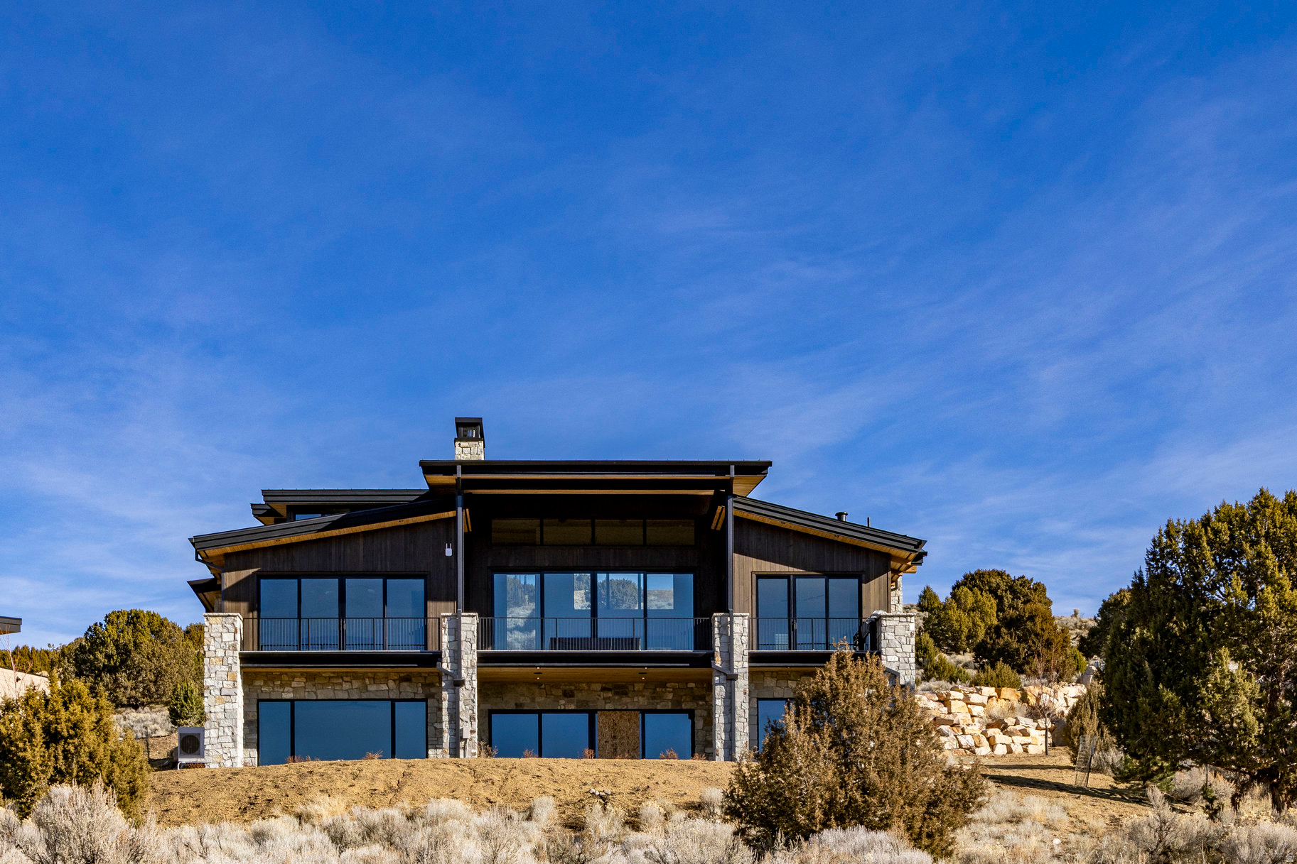 RED LEDGES - Residential