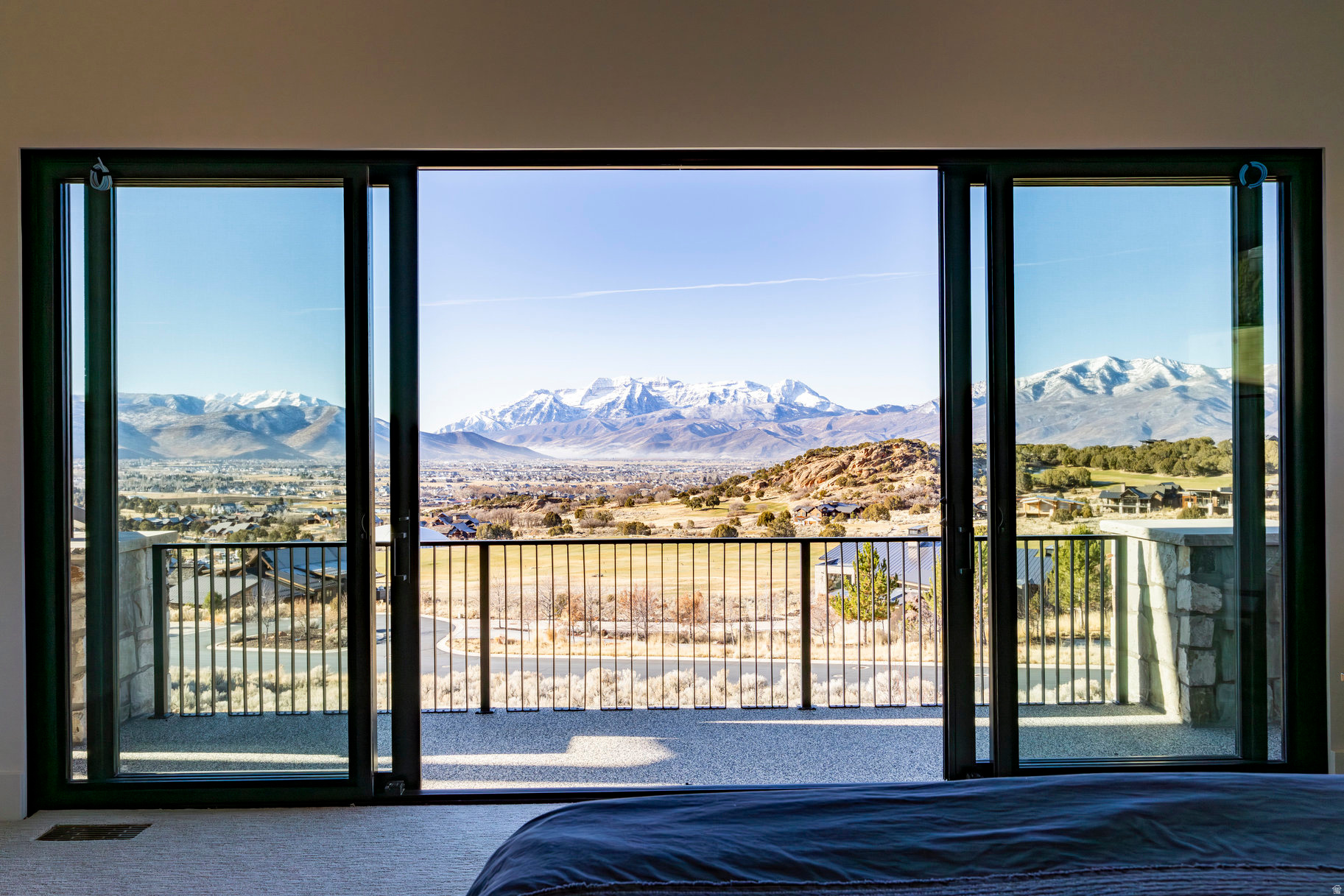 RED LEDGES - Residential