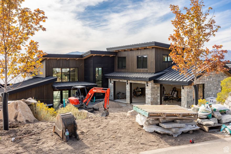 Your new home on 623 N Ibapah Peak Dr. is a new construction home you can jump right into and pick all your finishes and customize this home to your tastes. Located within the private gates of Red Ledges. This property is 0.91 acres with one of the best view corridors in all of Red Ledges. Overlooking the Driving Range, Clubhouse and the Heber Valley. Located 2 mins from the front gates it's a perfectly located for easy and convenience. With over 5,860 sq. ft. to design your perfect custom home. The floor plan offers 5 bedrooms 5 1/2 baths with unbelievable views from every room. Master bedroom on the main floor and 3 bedrooms on the lower level providing ample room for your family and guests. Build to Suit. You can have the construction done within 12-14 months.