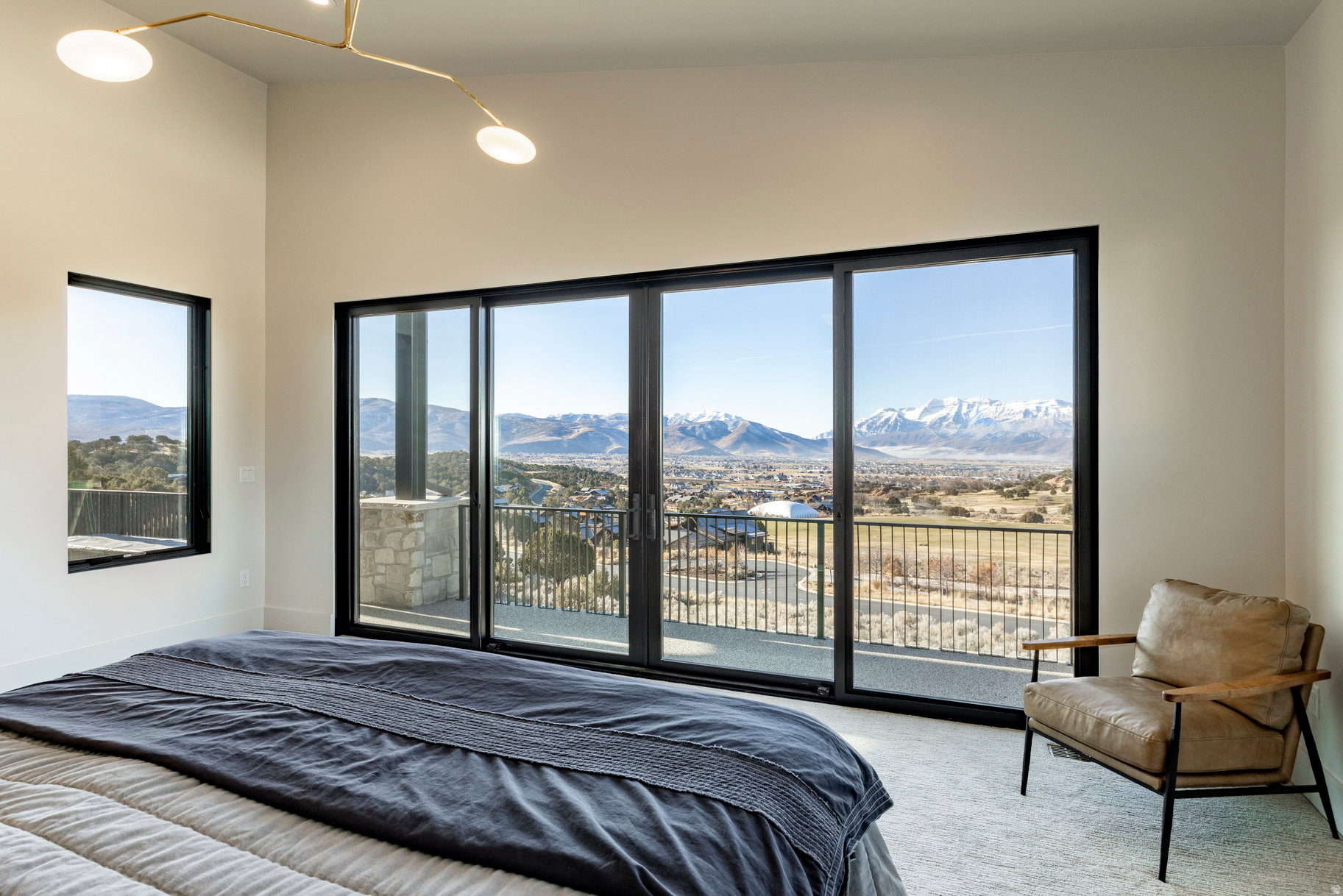 RED LEDGES - Residential