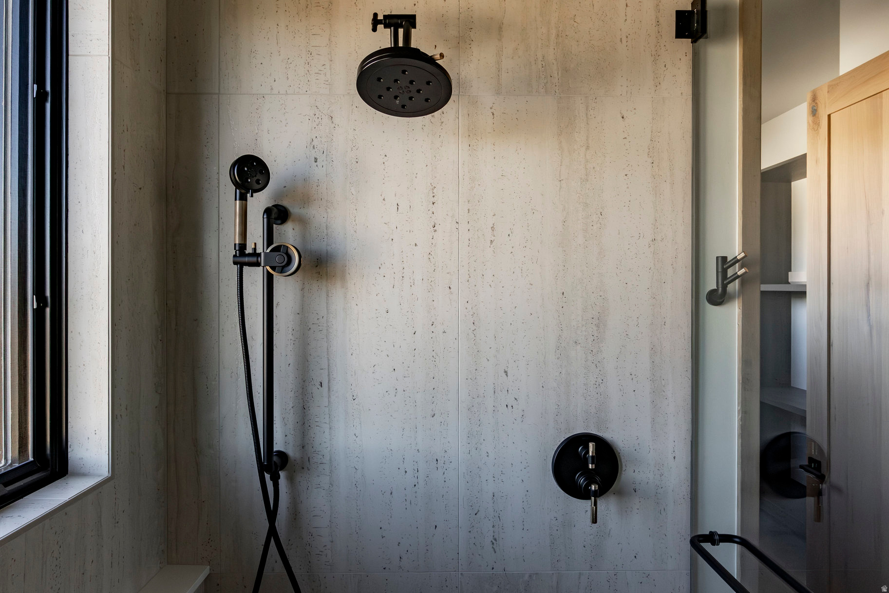 RED LEDGES - Residential