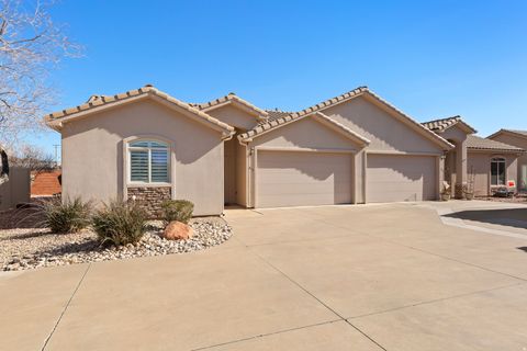 Tiny photo for 417 N 2480 W, Hurricane, UT 84737 (MLS # 2135058)