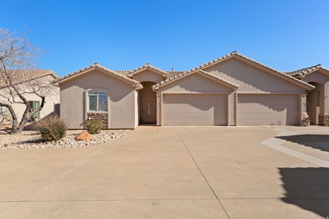 Photo of 417 N 2480 W, Hurricane, UT 84737 (MLS # 2135058)