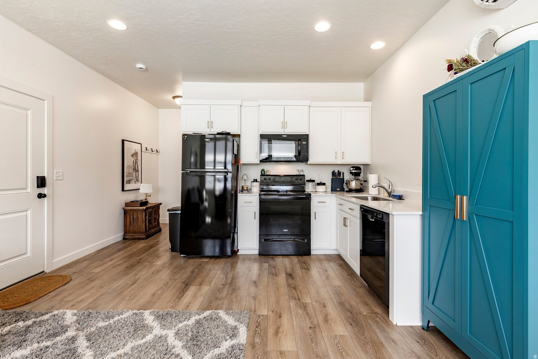 ALPINE SPRINGS - Residential