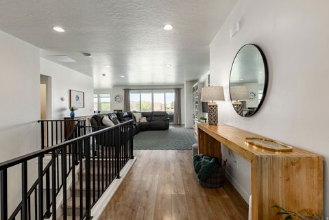 Tiny photo for 712 W BLUE MOUNTAIN DR, Saratoga Springs, UT 84045 (MLS # 2150267)