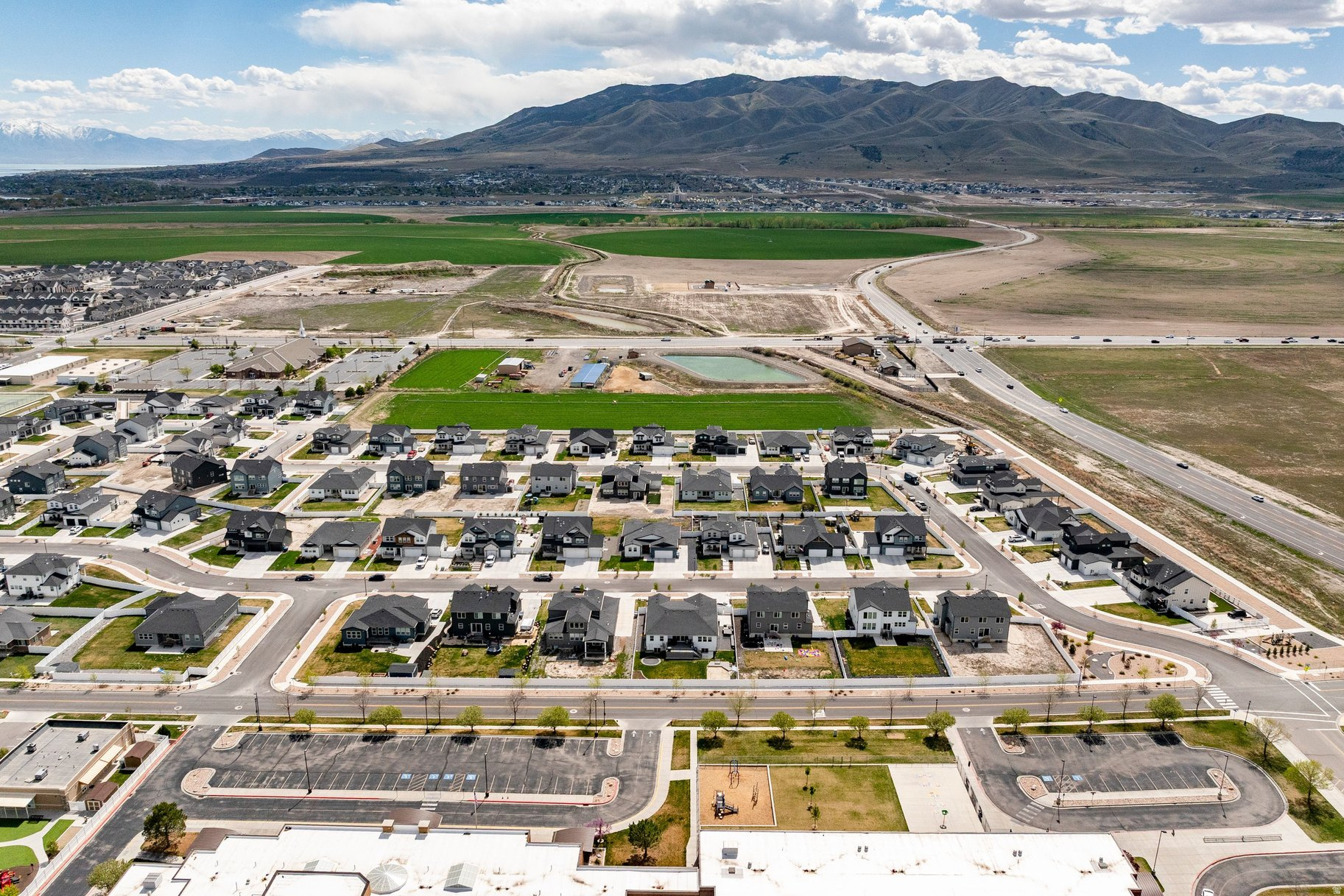 ALPINE SPRINGS - Residential