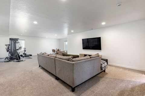 Tiny photo for 712 W BLUE MOUNTAIN DR, Saratoga Springs, UT 84045 (MLS # 2150267)