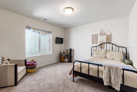 Tiny photo for 712 W BLUE MOUNTAIN DR, Saratoga Springs, UT 84045 (MLS # 2150267)