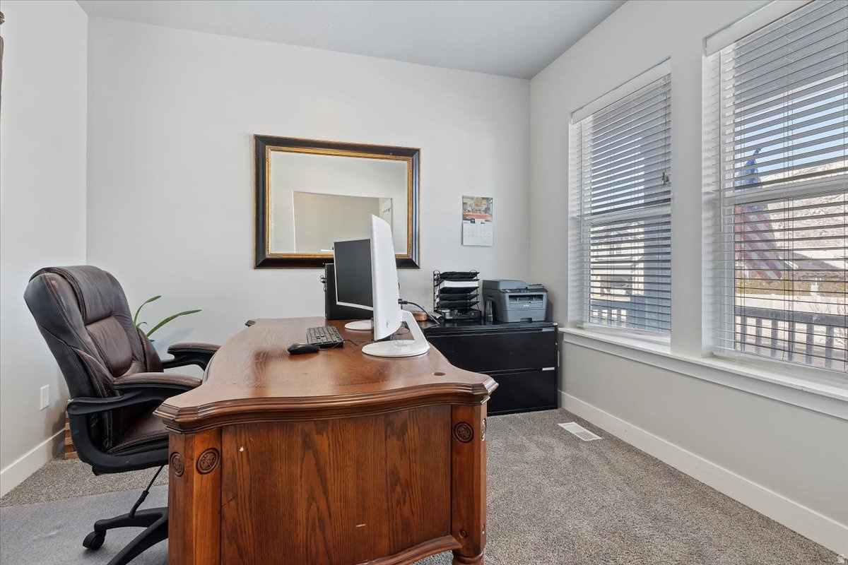 HIDDEN CANYON - Residential