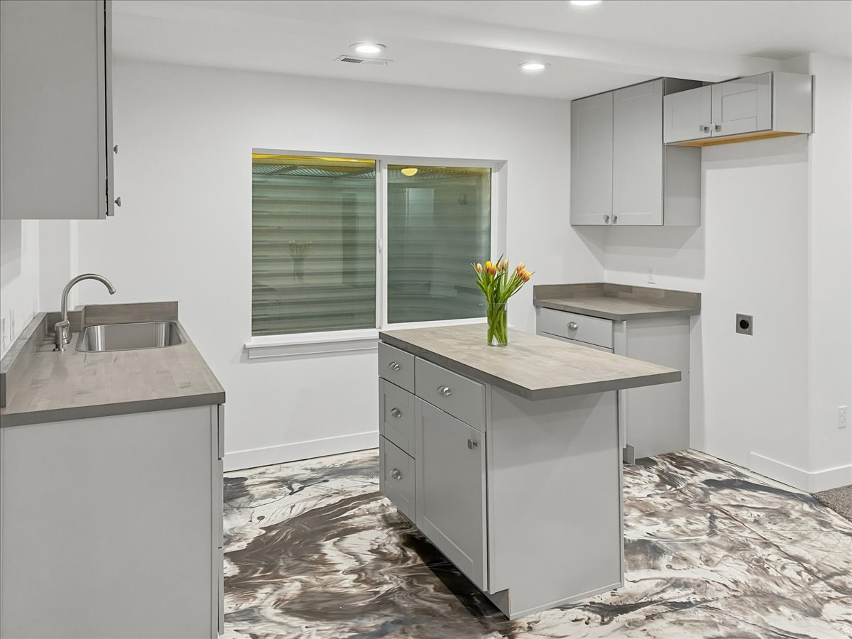 HIDDEN CANYON - Residential