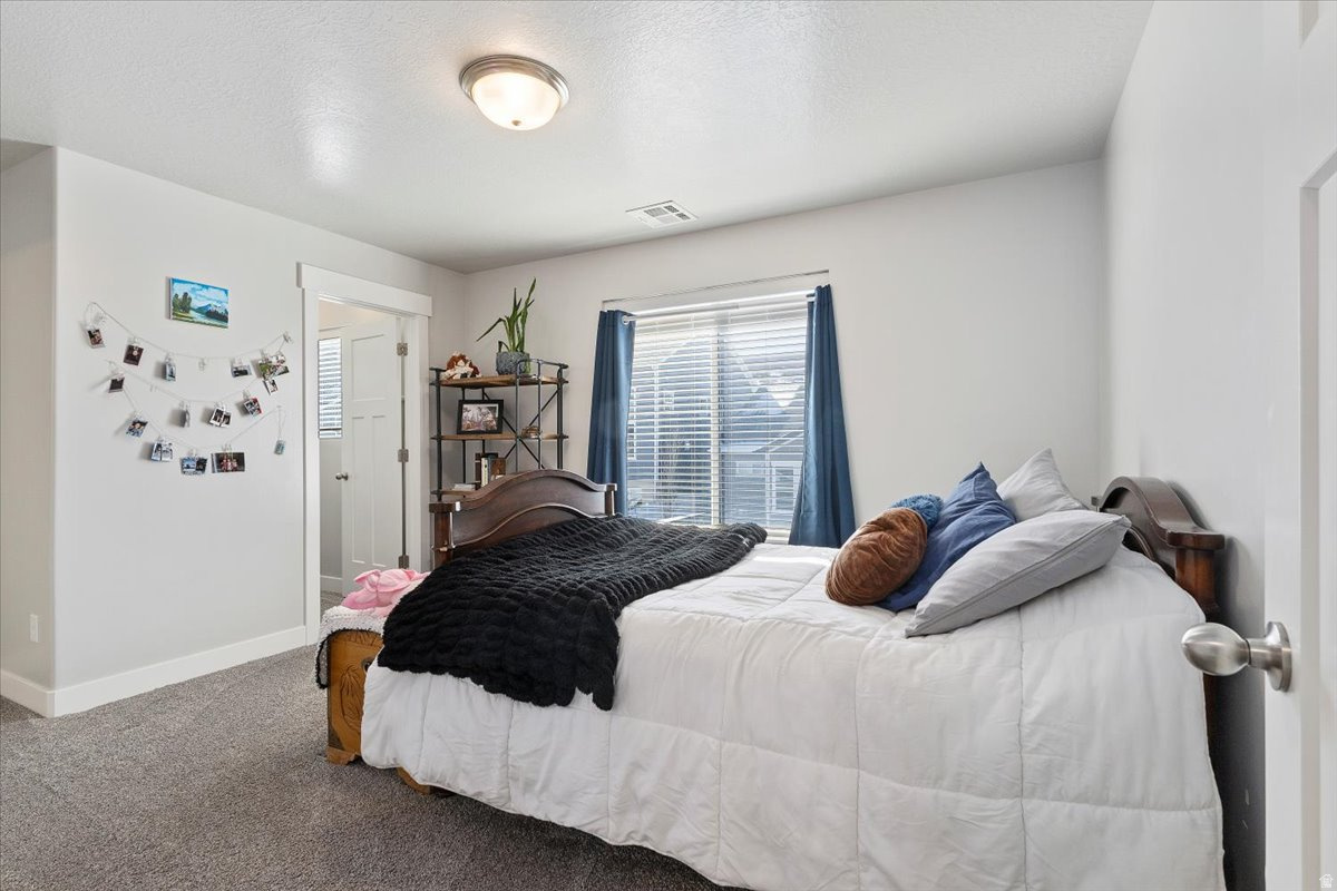 HIDDEN CANYON - Residential