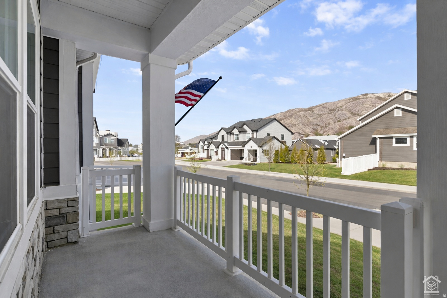 HIDDEN CANYON - Residential