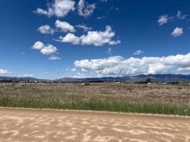 OAK TREE ESTATES - Land