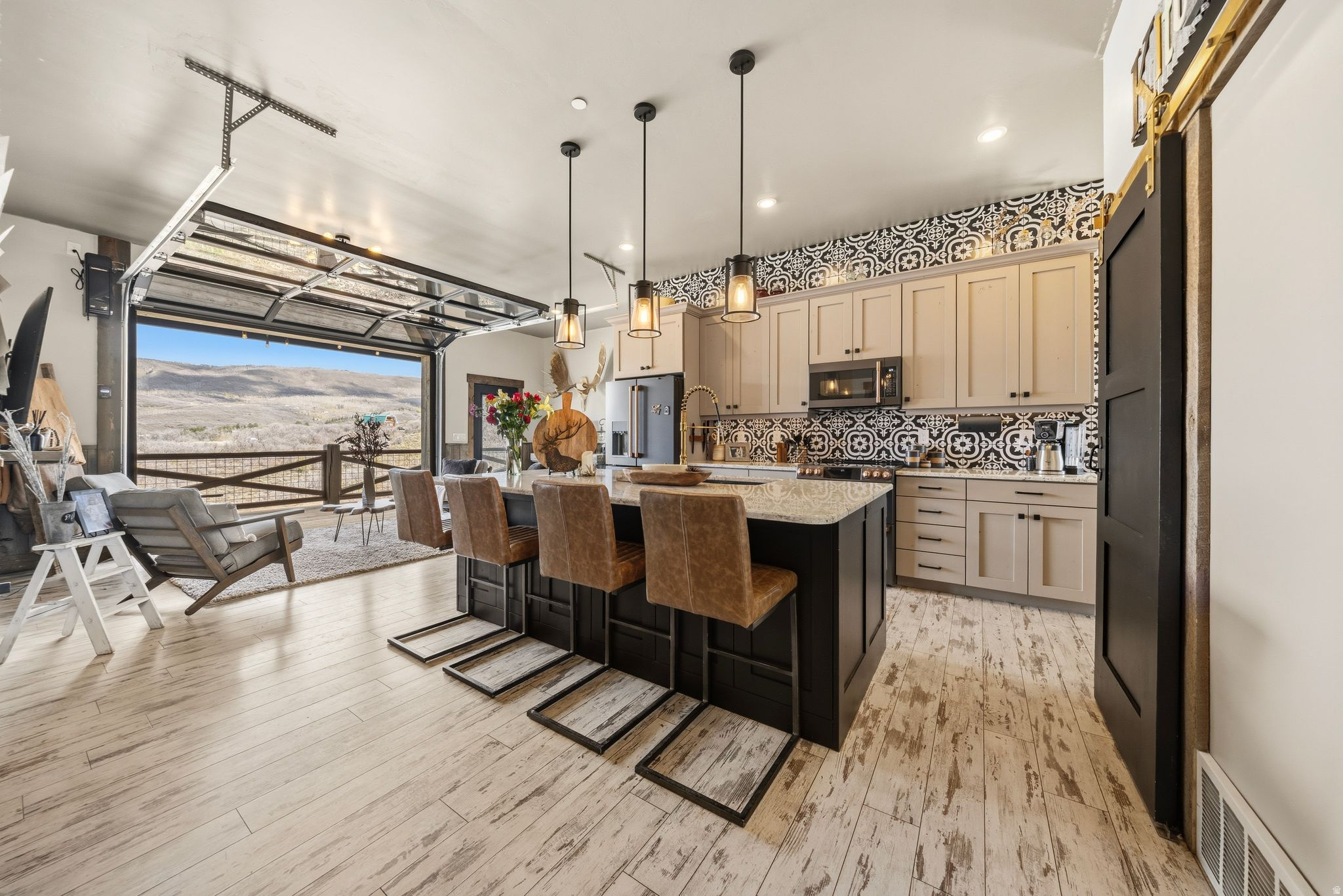 TIMBER LAKES - Residential