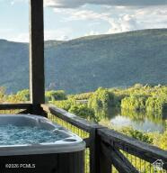 TIMBER LAKES - Residential