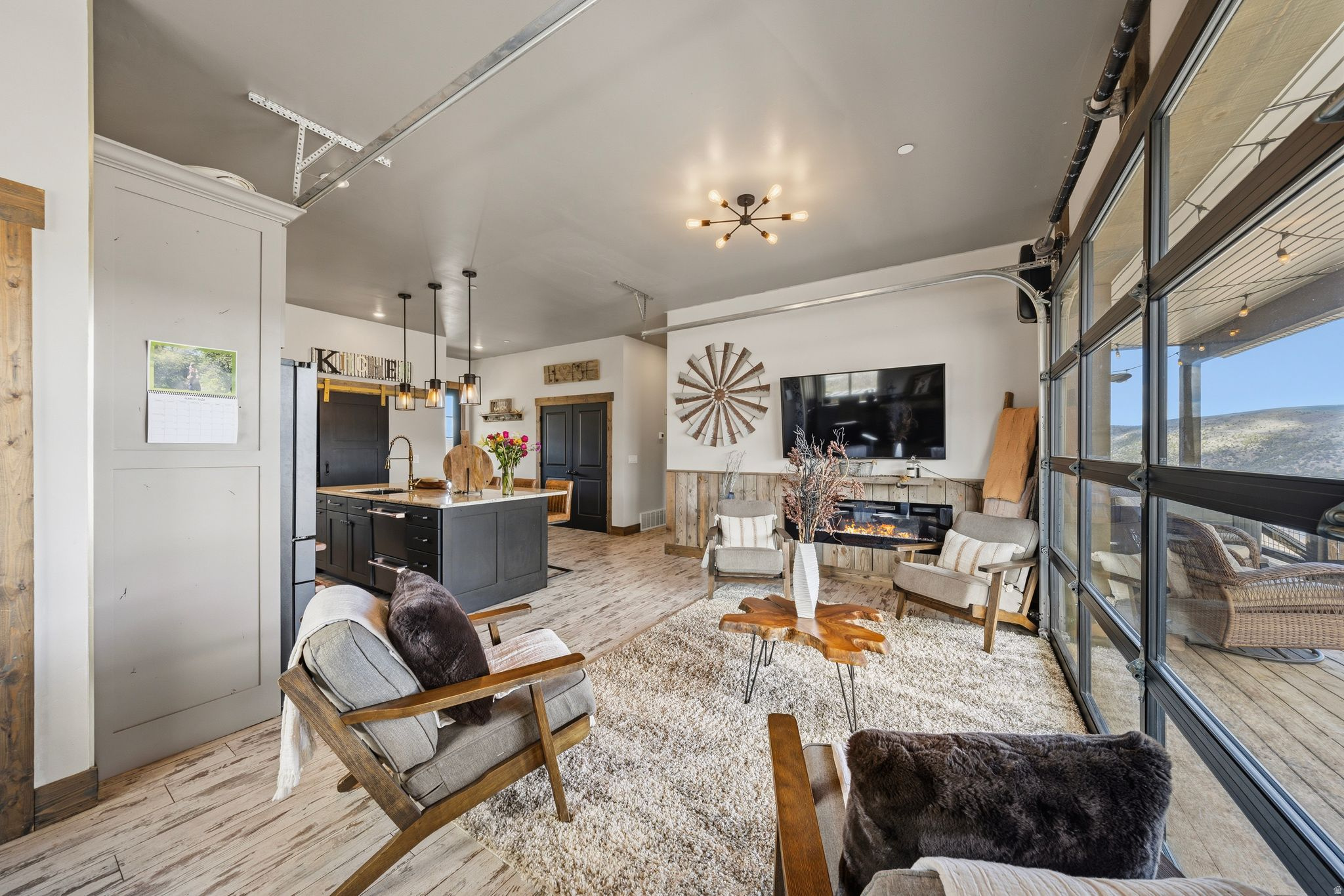 TIMBER LAKES - Residential