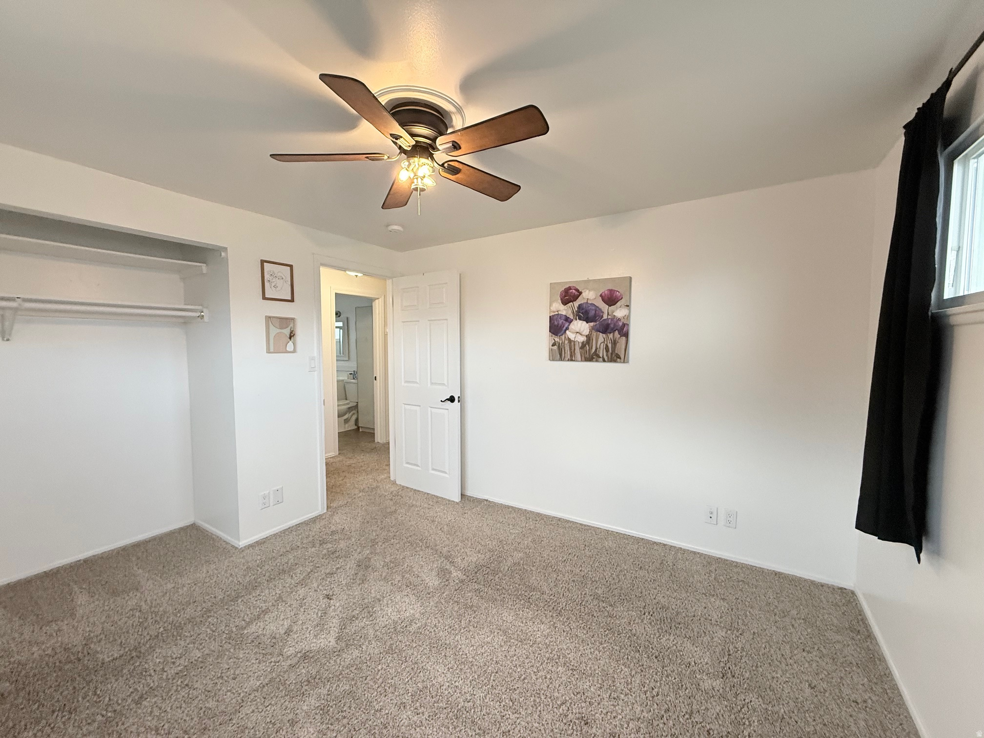 WHITE CITY - Residential