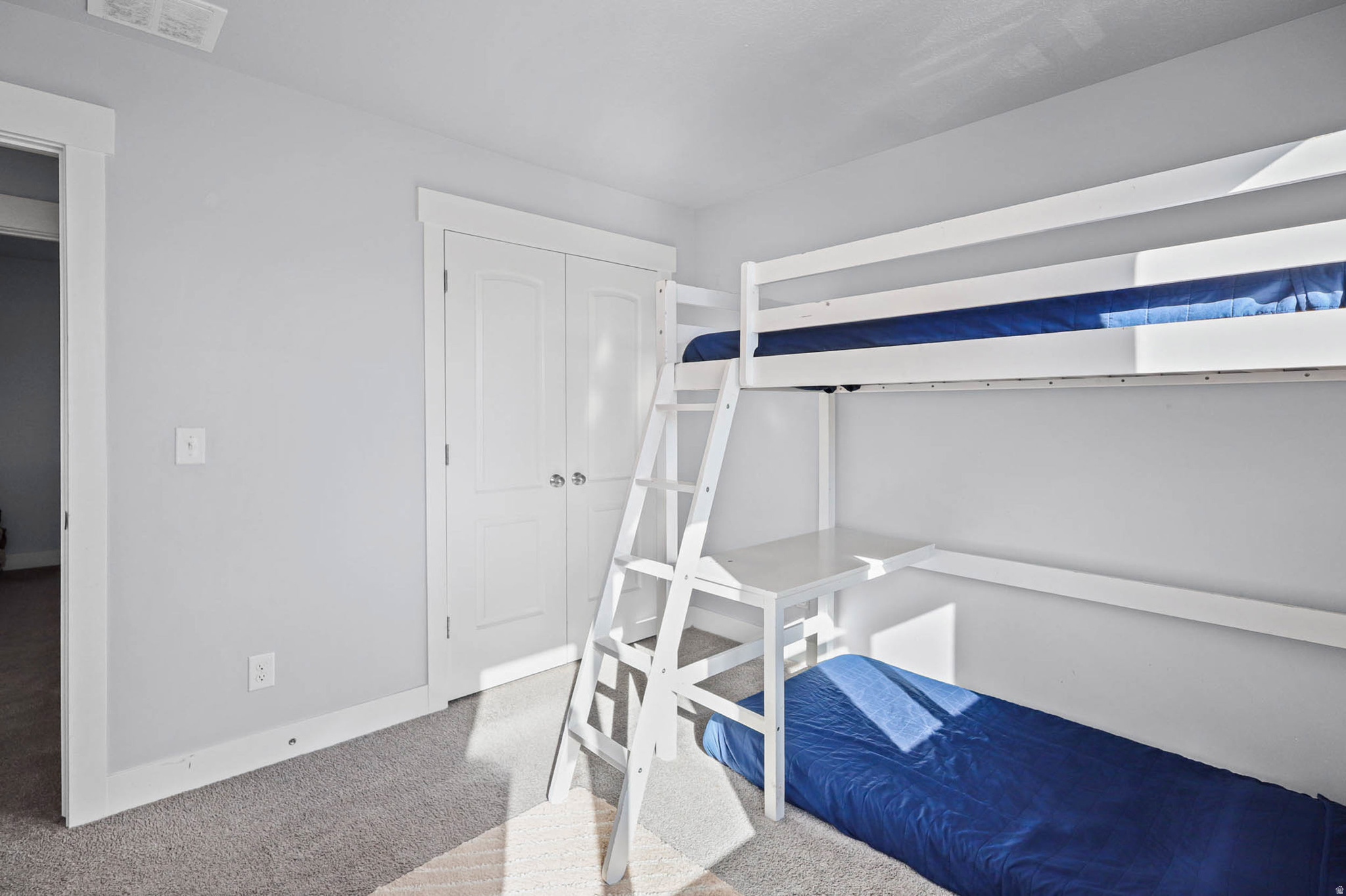 QUAILHILL - Residential