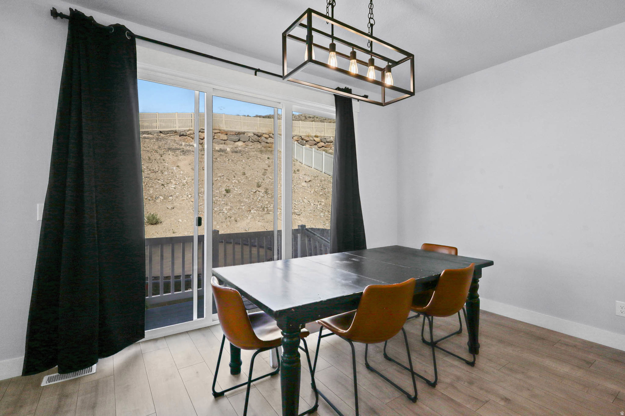 QUAILHILL - Residential