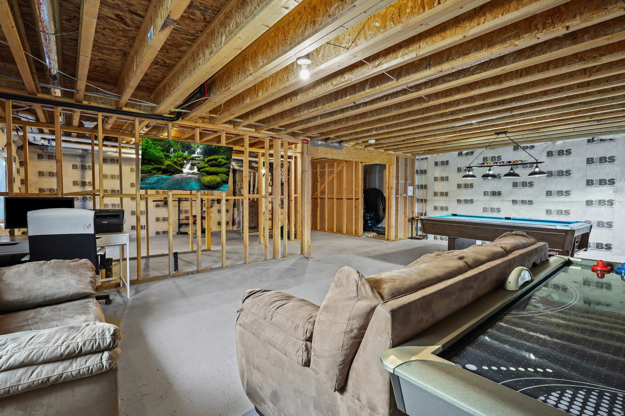 QUAILHILL - Residential