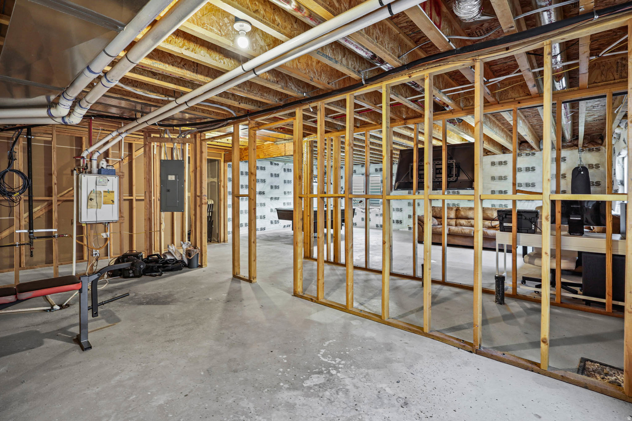 QUAILHILL - Residential