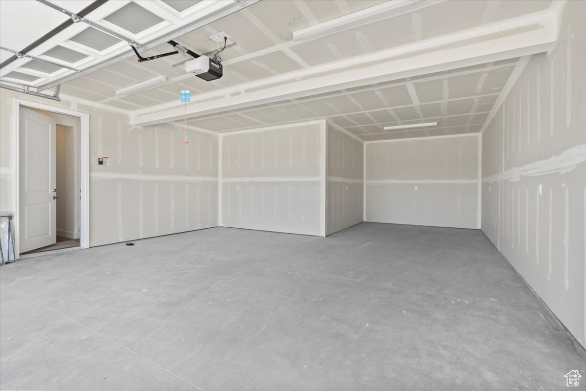 HEATHER ON PARKWAY - Residential