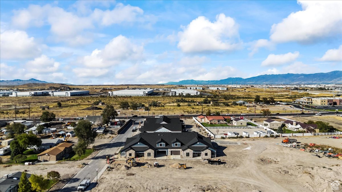 HEATHER ON PARKWAY - Residential