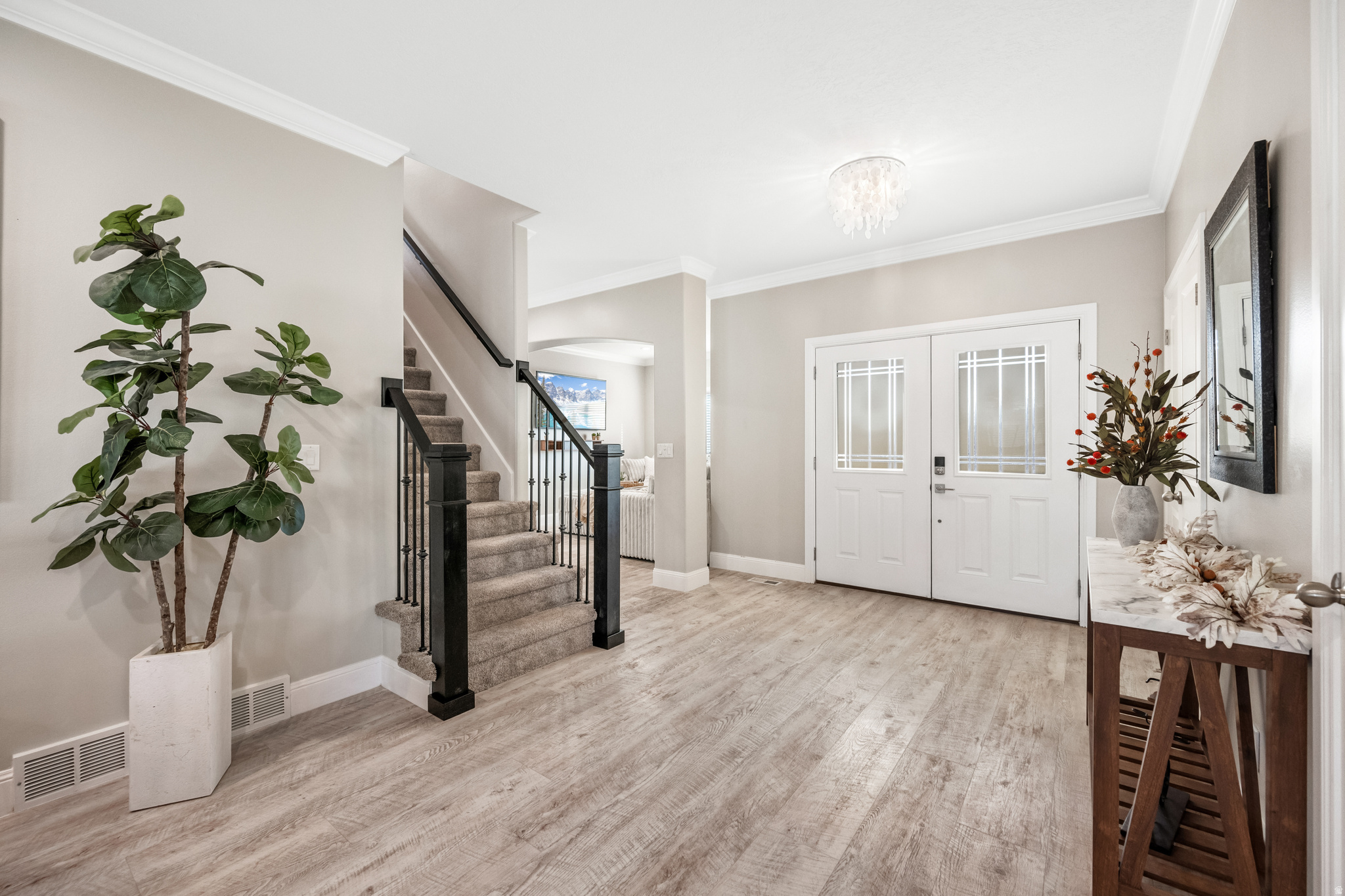 MOUNT AIREY - Residential