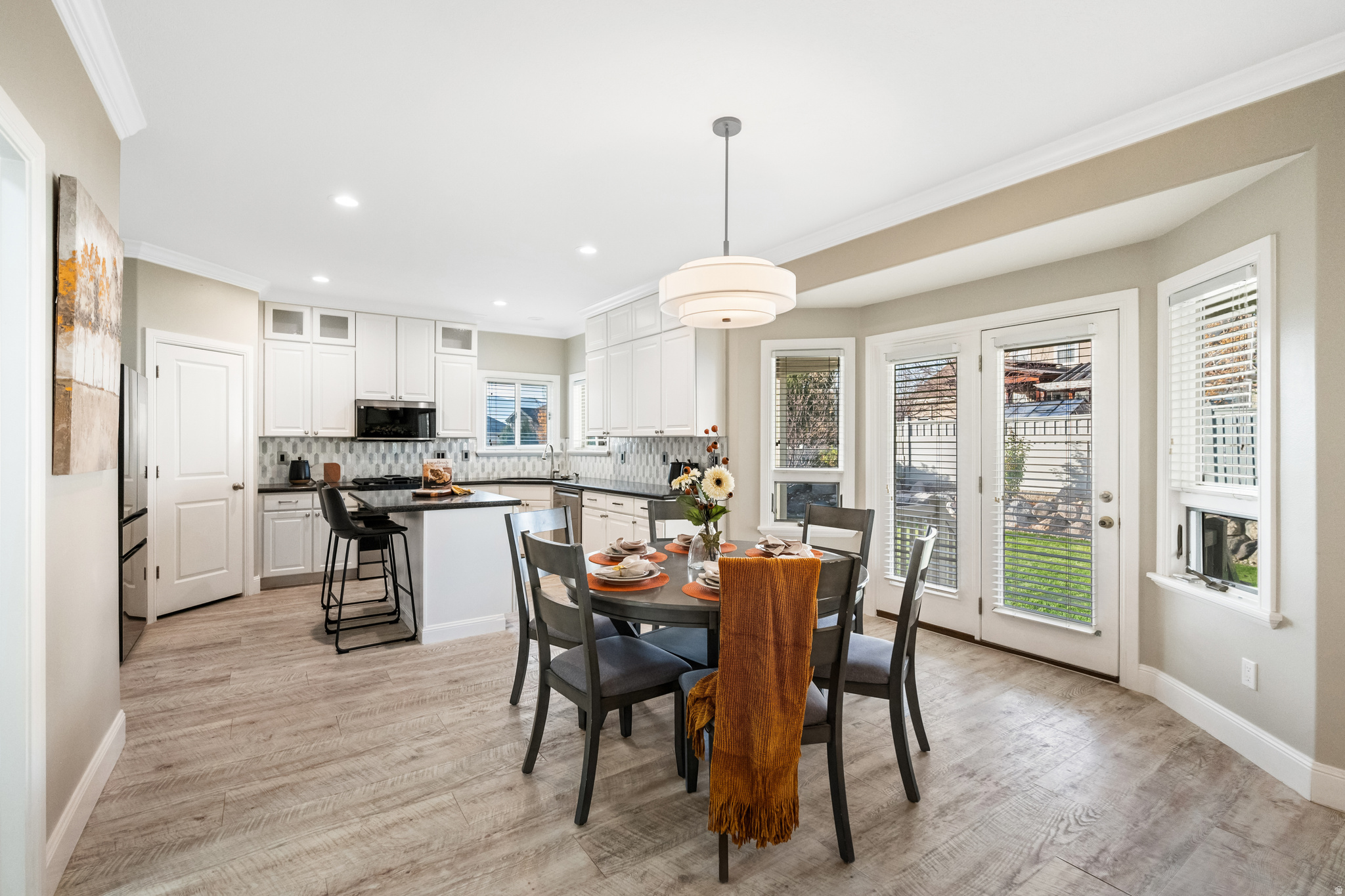 MOUNT AIREY - Residential