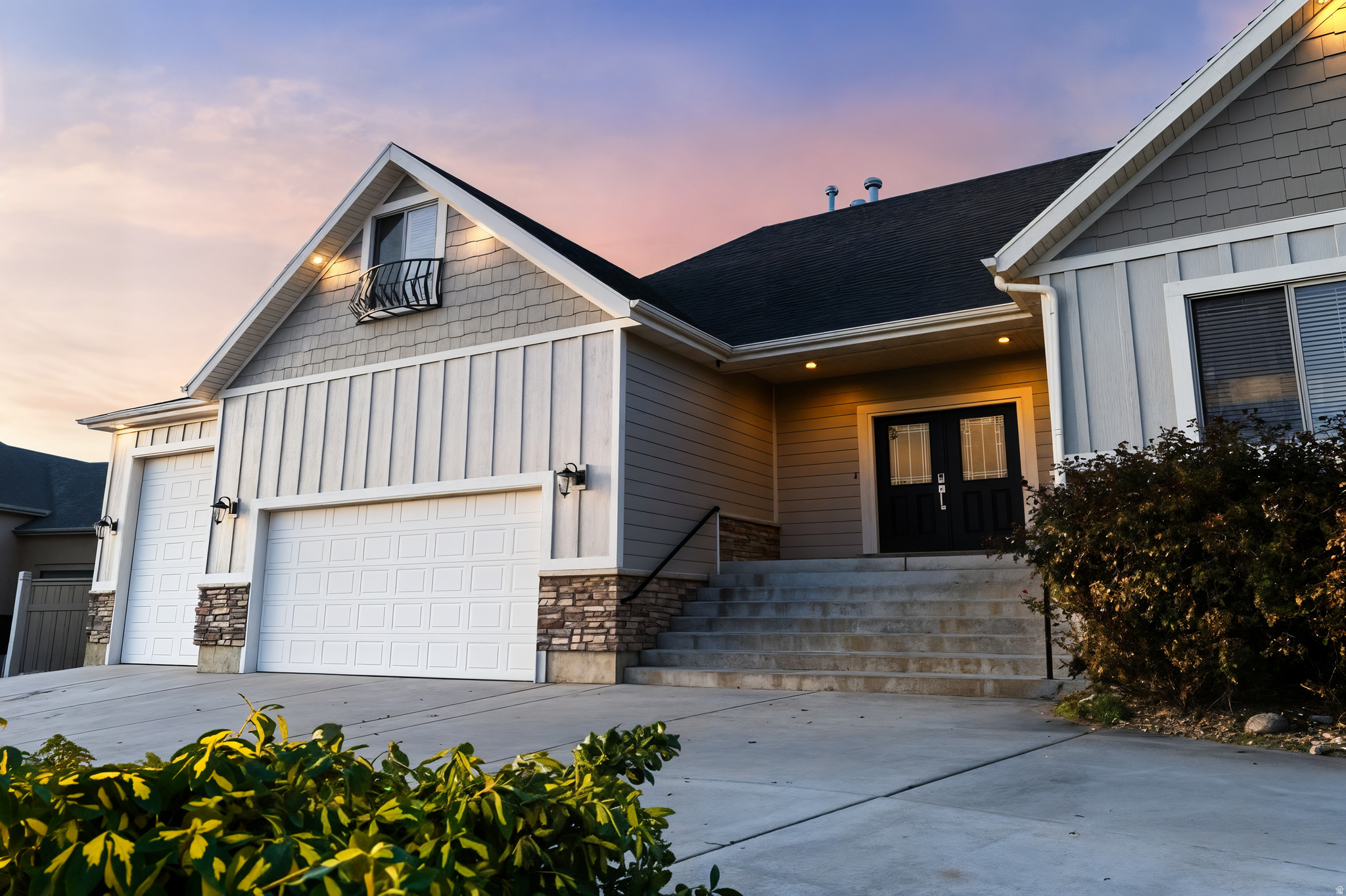 MOUNT AIREY - Residential