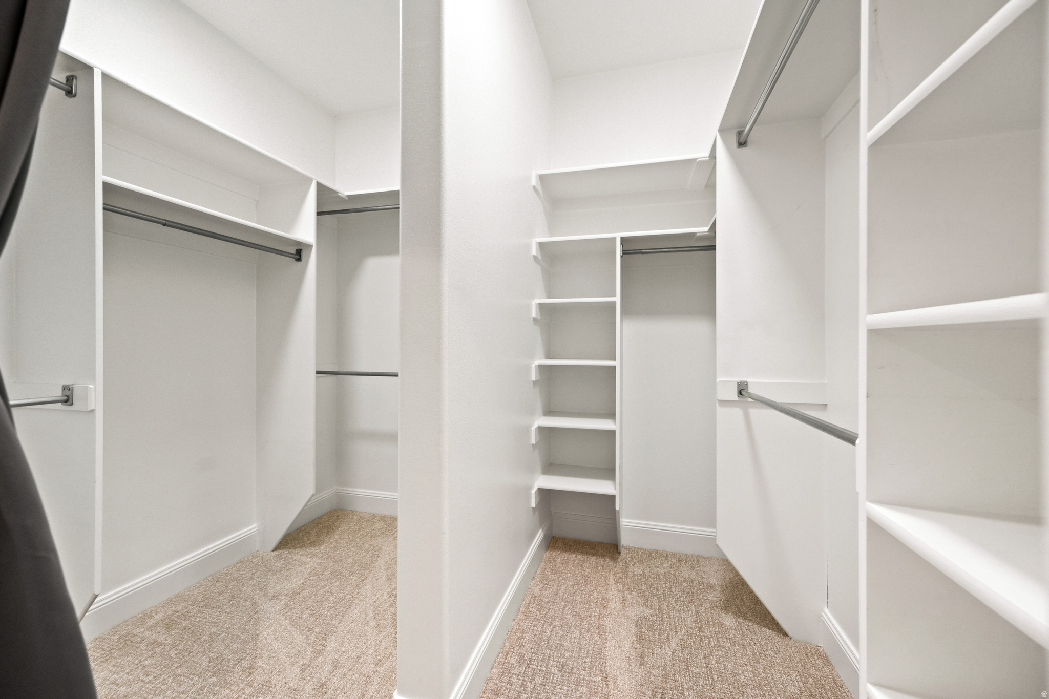 MOUNT AIREY - Residential