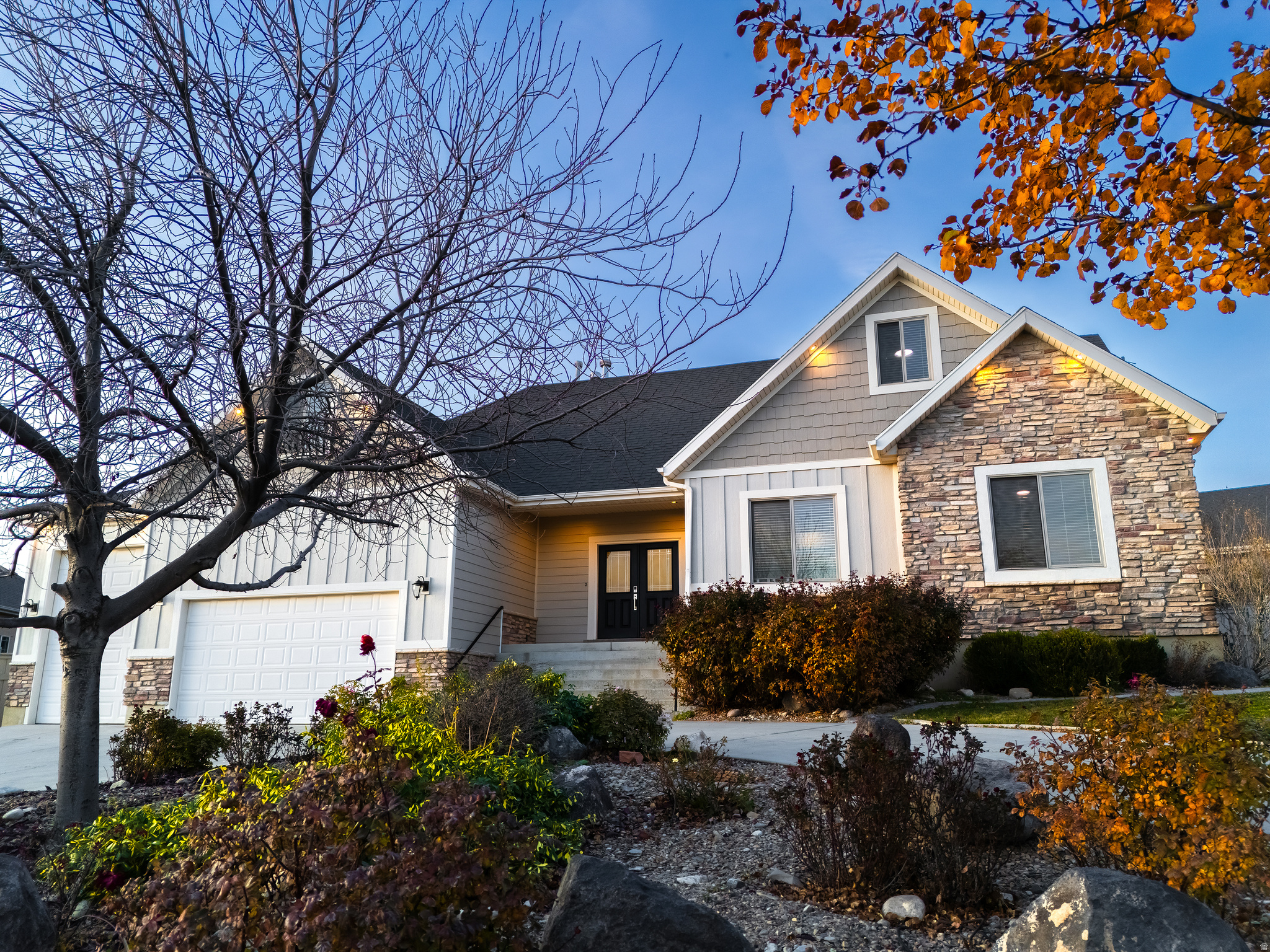 MOUNT AIREY - Residential