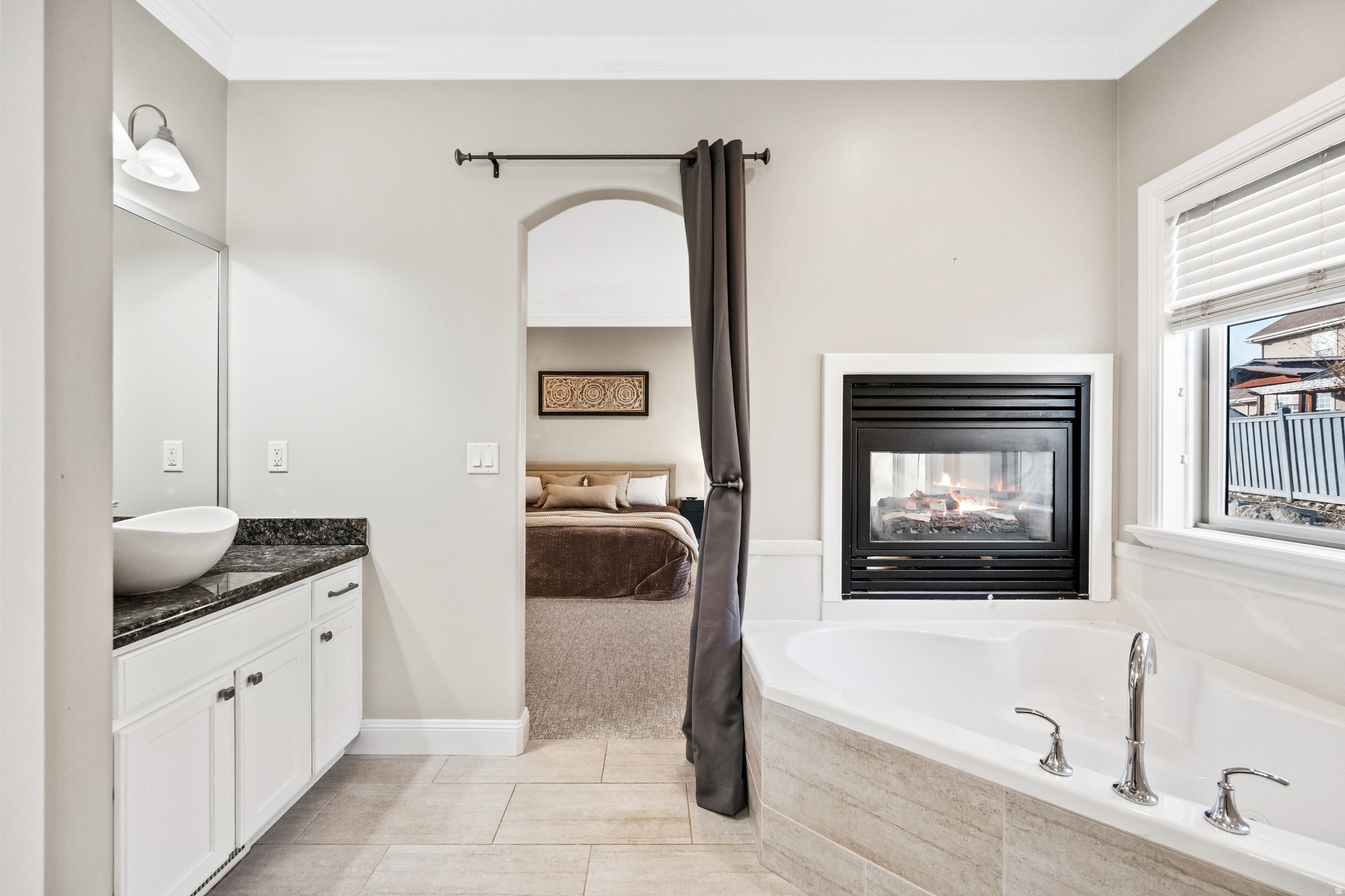 MOUNT AIREY - Residential