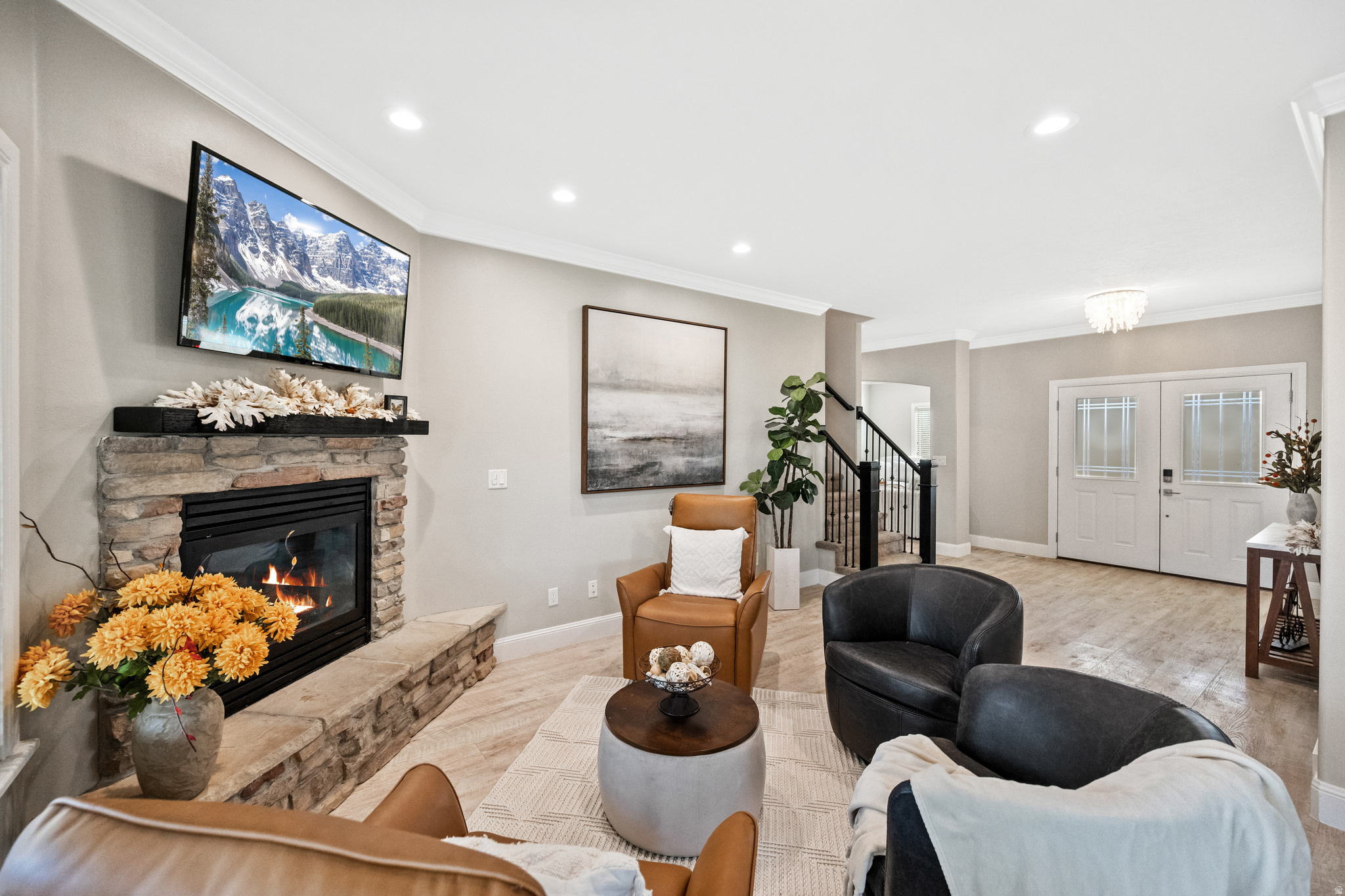 MOUNT AIREY - Residential