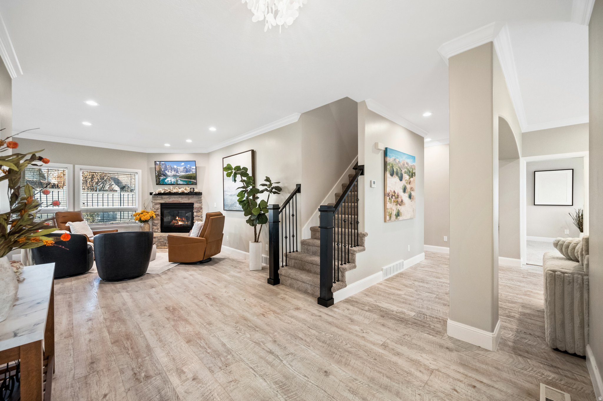 MOUNT AIREY - Residential