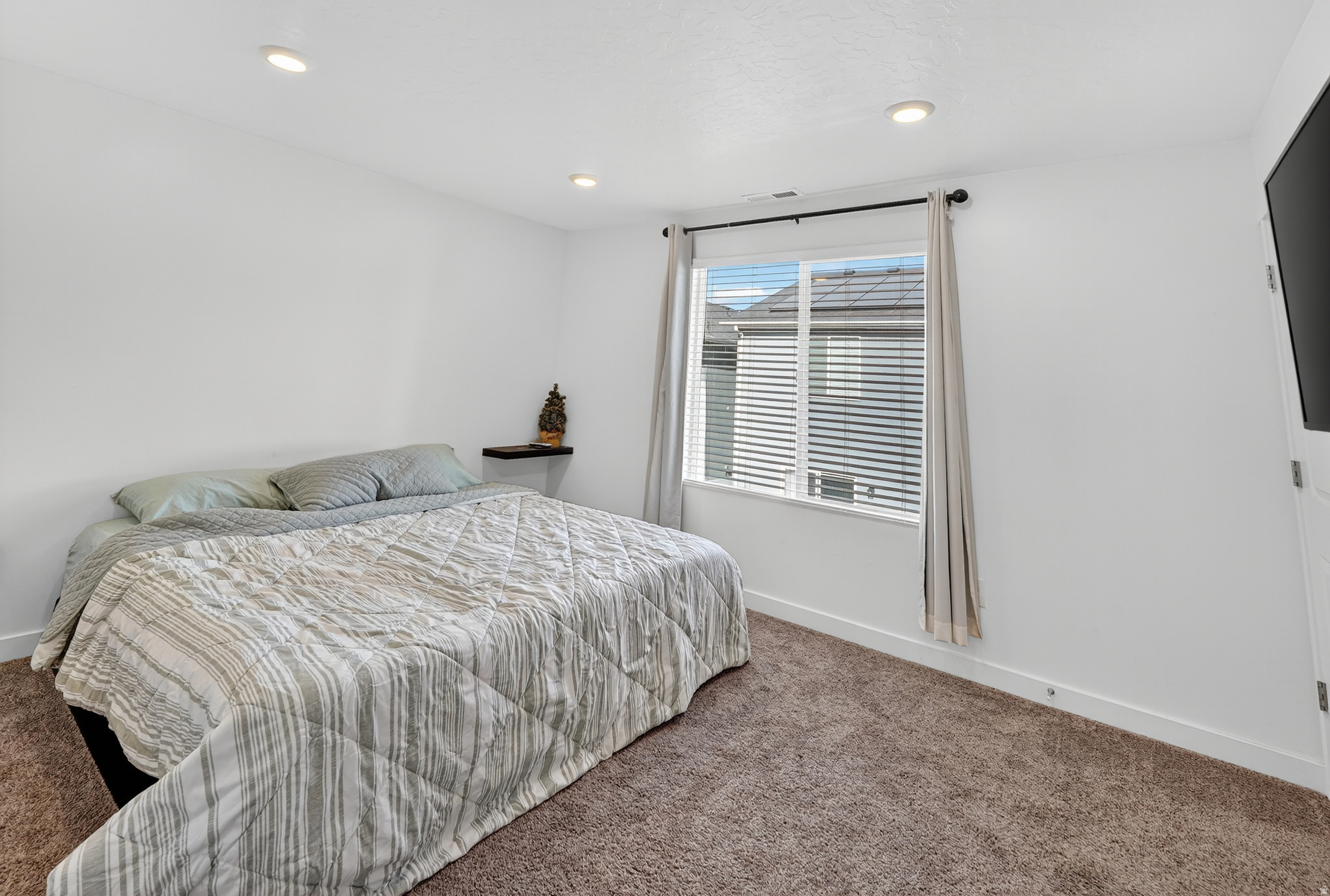 NORTHSHORE - Residential