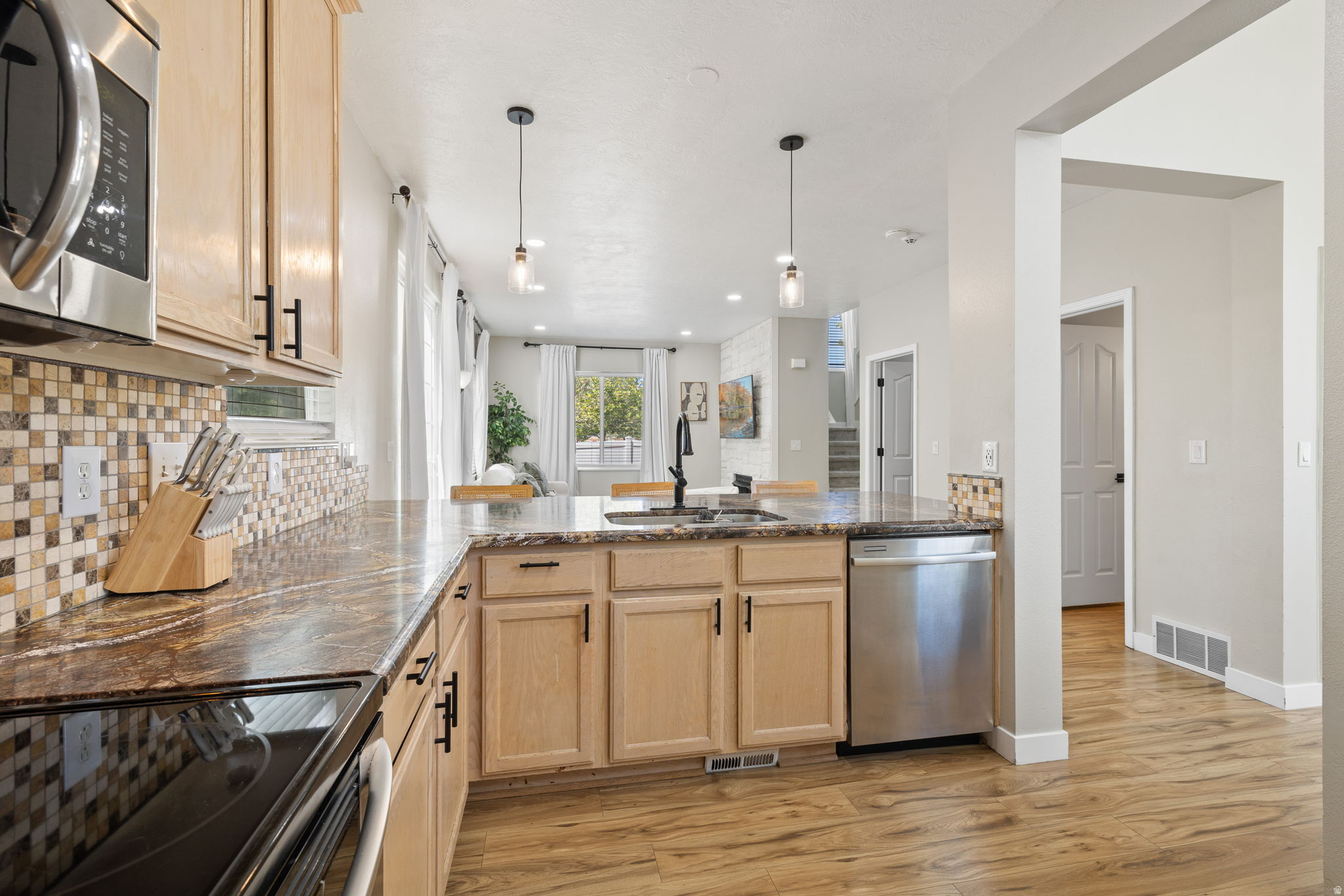 COTTAGES AT ELK RUN - Residential