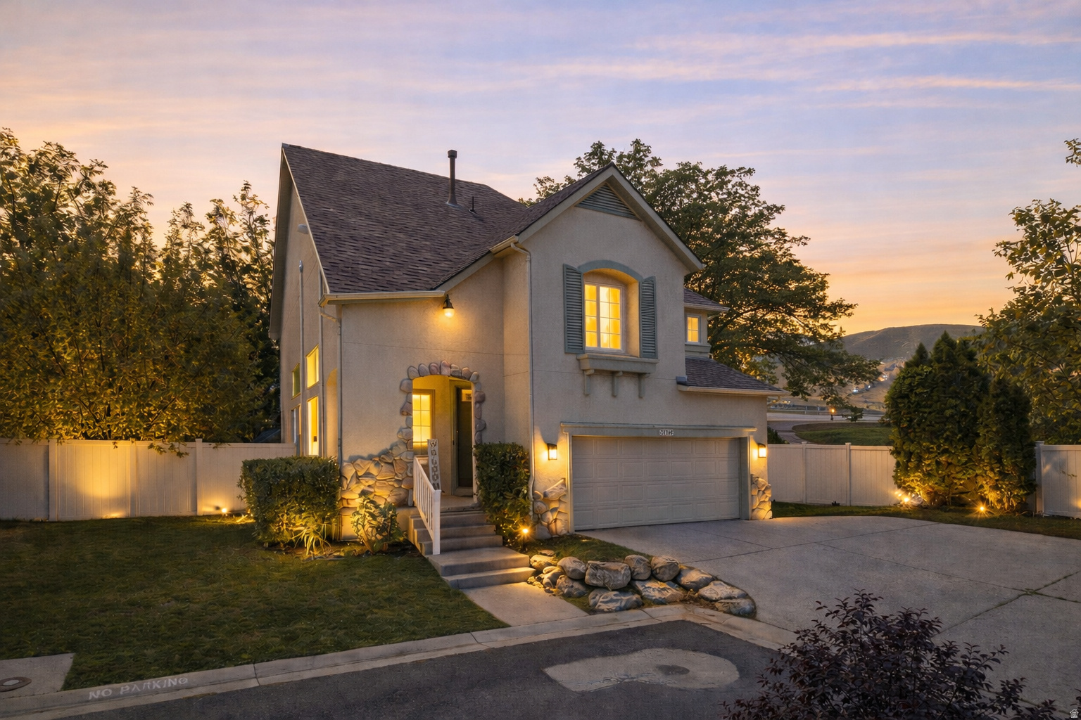 COTTAGES AT ELK RUN - Residential